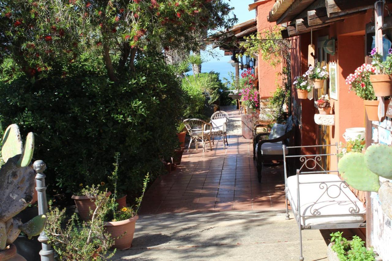 Agriturismo Ruralia Santa Domenica  Extérieur photo