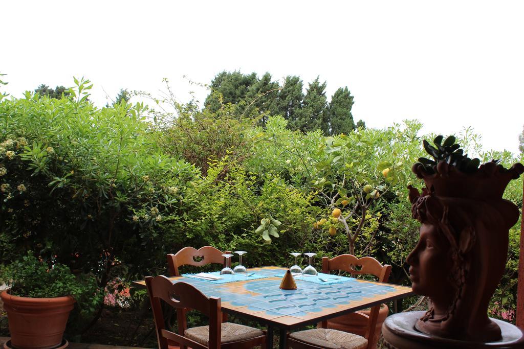 Agriturismo Ruralia Santa Domenica  Extérieur photo